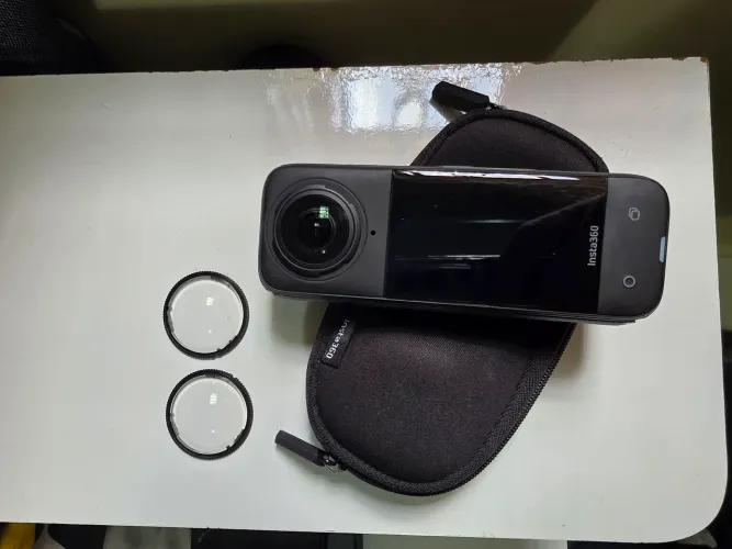 Câmera de ação Insta 360 X4