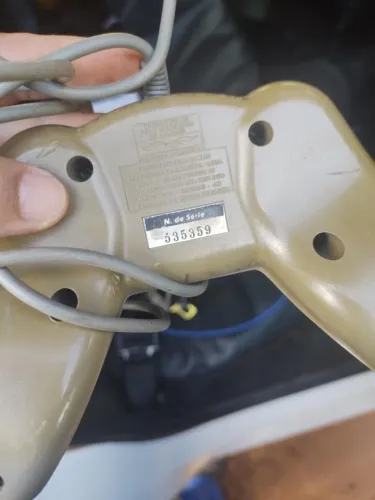 Vídeogame Dynavison com dois controles originais
