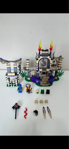 Lego Ninjago Entrada na Serpente