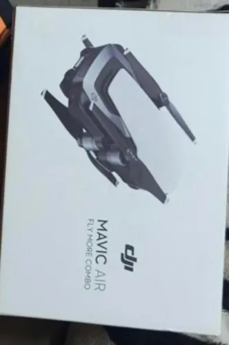 Título: Drone DJI Mavic Air 4K - [Fly More Combo / Completo] -2  baterias funcionando.  