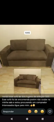 Vendo sofá feito por encomenda  de dois lugares com quatro almofadas de 600$ por 500$