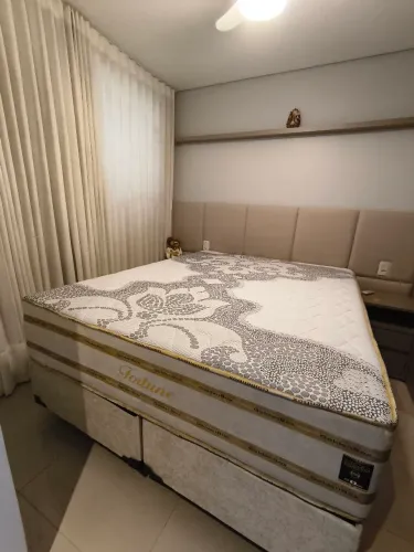 Cama box casal Queen size completa