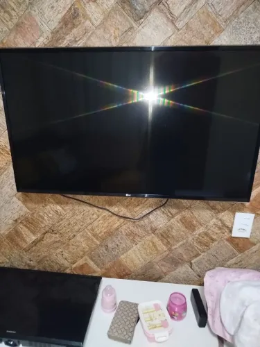 2 Tvs para retirada de peças