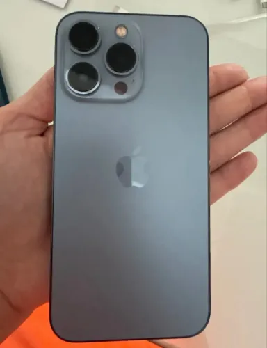 iPhone 13 novo 256gb