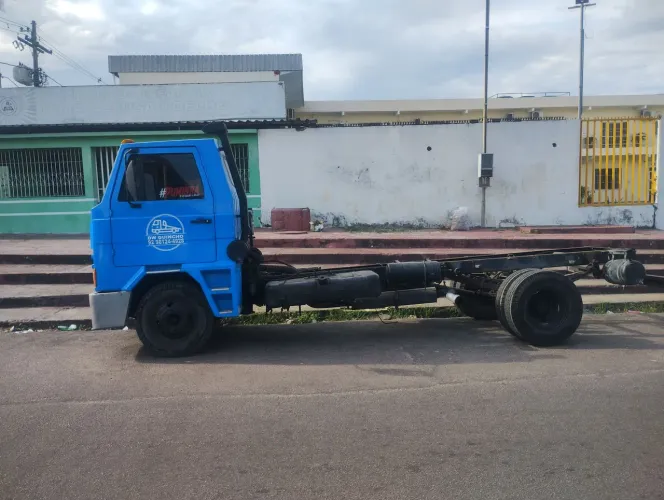 Caminhão em dias operacional
