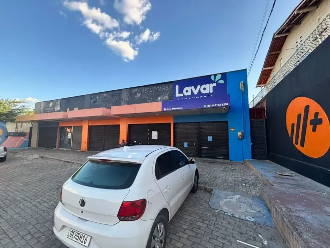 Excelente Galpão Comercial - Bairro Santa Isabel - 1.300 m²