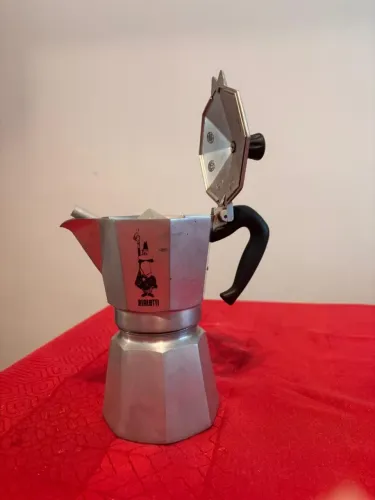 Cafeteira Bialett Moka - 6 xicaras