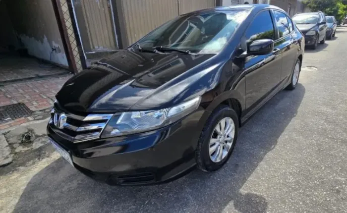 Honda City Sedan LX 1.5 Flex 16V 4P Mec. 2013