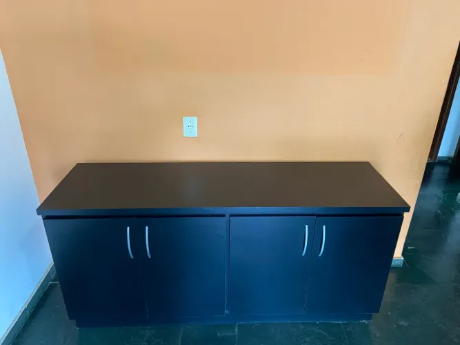 Armário escritório preto 