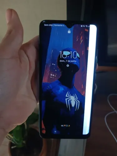 samsung A32 com listra branca