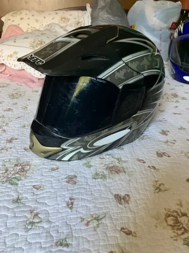 Capacete de moto Bieffe