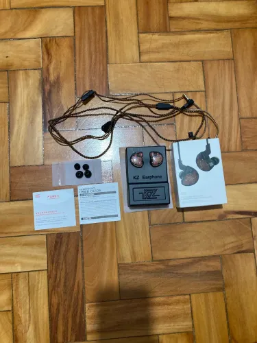 Fone In-Ear KZ ZS10 Original (5 Drivers) - Perfeito Estado