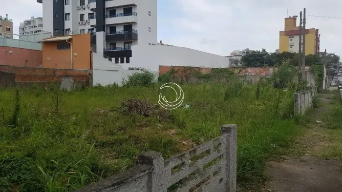 Lote/Terreno para venda com 780 metros quadrados em Balneário - Florianópolis - SC