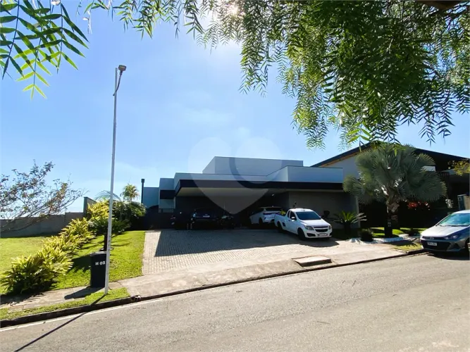 Casa à venda com 3 quartos no Condomínio Residencial Saint Patrick na cidade de Sorocaba S