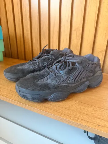 Yeezy 500 