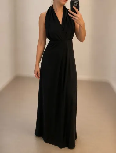 vestido longo preto costas nuas