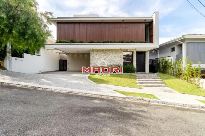 Casa à venda no Condomínio Morada das Nascentes em Valinhos