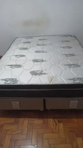 Cama casal box bipartido