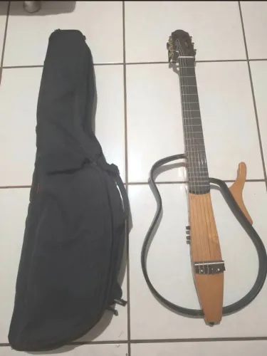 Violão Yamaha Silent 100N