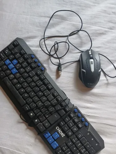 Peças de Teclado e mouse q nao funcionam mais