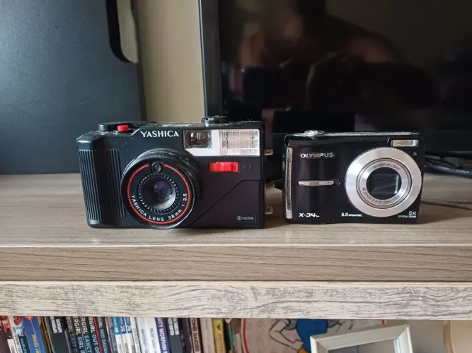 Câmeras fotográficas