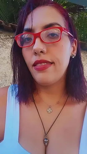 Cuidadora de idosos/ plantonista/ babá 