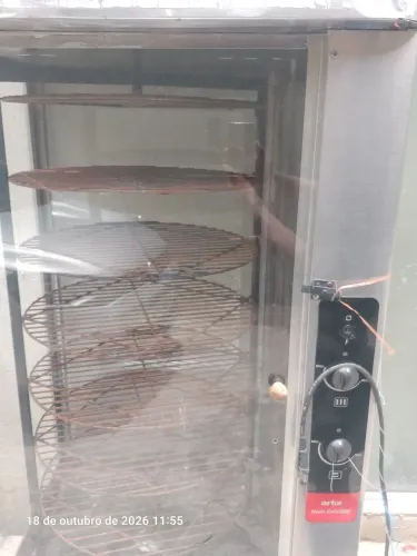 Maquina de assar frango