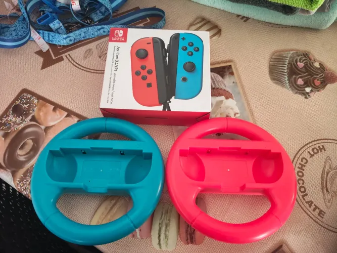 Combo joycons Originais Novos e volantes Nintendo switch