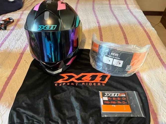 Capacete X11