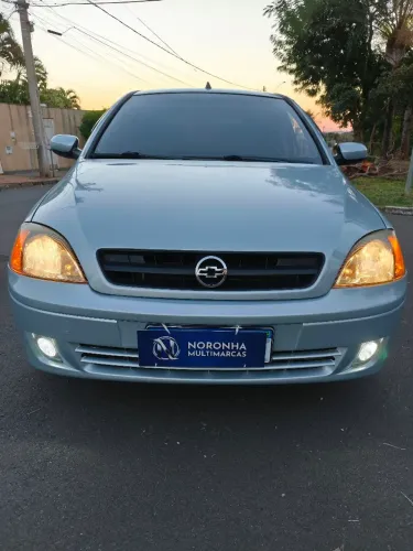 Chevrolet Corsa Hatchback 1.0 MPFI 8V 71cv 5P 2004
