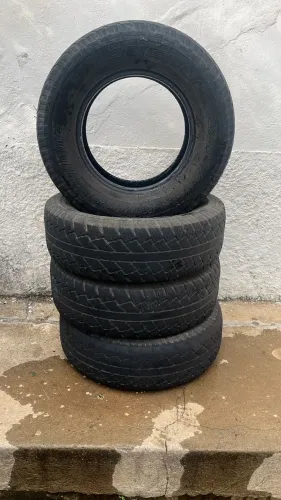 Pneu aro 16 pick up/Bugre