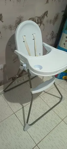 Vendo cadeira de alimentação Galzerano em perfeito estado
