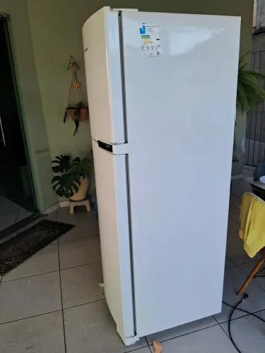 Vendo refrigerador Brastemp seme novo