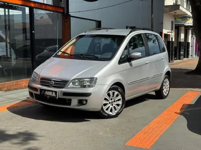 Fiat Idea A.ext./a..ext.loc.dual. 1.8 Flex 5P 2006