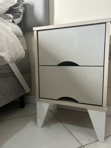 Mesa de cabeceira 