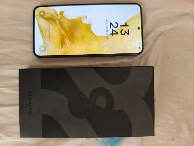 Galaxy S22 8GB de RAM e 256 de memória 