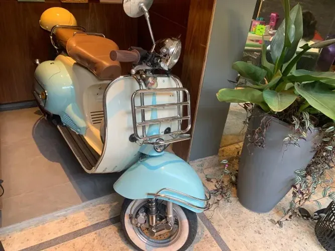 Motorino Velocette - Única com esta customização!!!