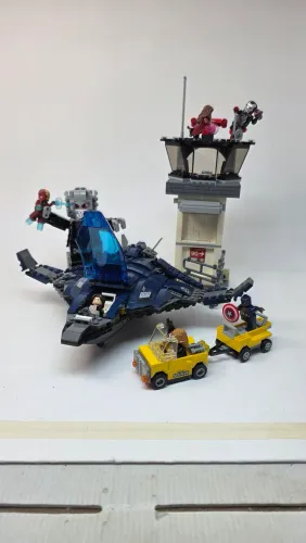 LEGO 76051