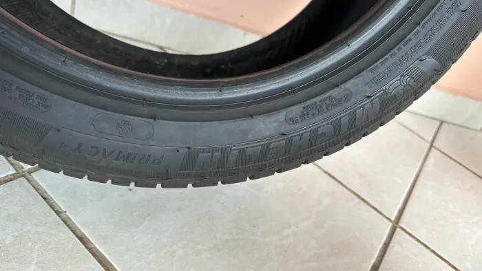 KIT 2 pneus 215/50- R17 (95W)