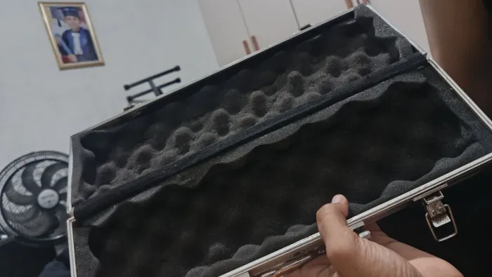Hard case maleta