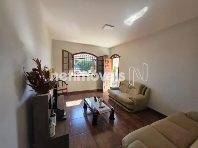 Casa 3 quartos à venda no Candelária