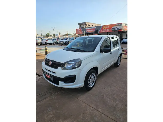 Fiat Uno Attractive 1.0 EVO Fire Flex 8V 5P 2021