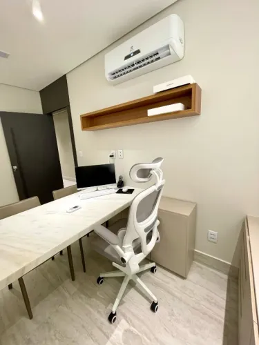 ALUGA-SE SALA DE CONSULTÓRIO PARA MÉDICOS