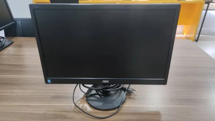 AOC - 18,5" E970Swnl