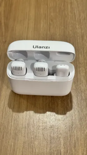 Microfone de Lapela Sem Fio Ulanzi com Estojo de Carregamento