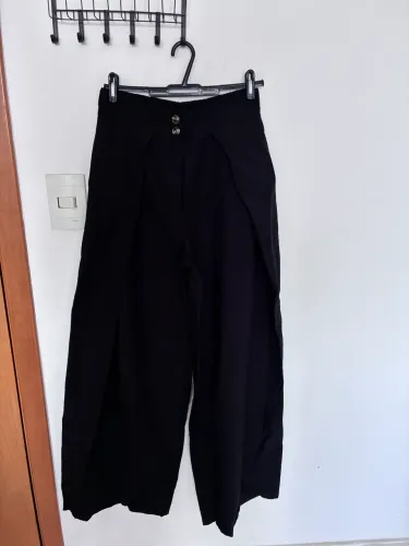 calça pantalona INNDAX nunca usada