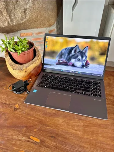 Notebook ASUS Vivobook | SSD + Windows 11 Pro| Perfeito para Estudo