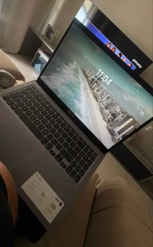 Notebook ASUS Vivobook 15 X1502Z - Intel Core i5 - Excelente estado
