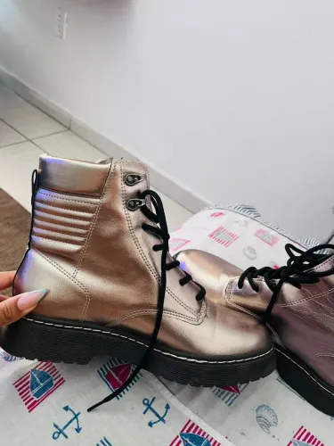 Vendo Bota inverno