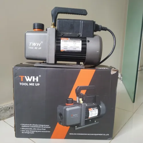 Bomba de vácuo 3cfm para refrigera e com garantia ção, usado apenas uma vez.